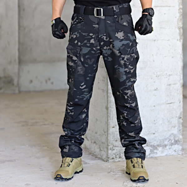 Winter Tactical Pants Men's Fleece-lined Waterproof Shark Skin Soft Shell Tactical Pants - Image 4