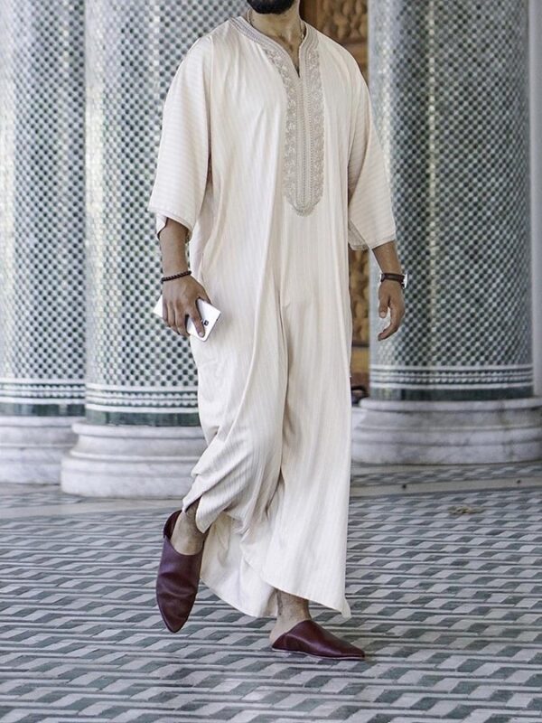 Ethnic Style Loose Casual Embroidery White Muslim Robe - Image 5